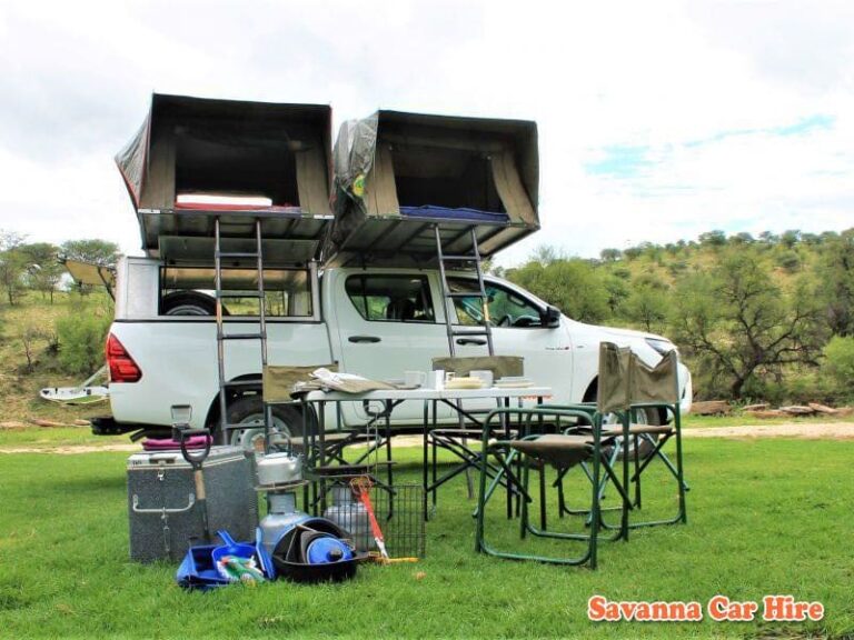 Toyota Hilux (Group GSX-2 Camping for 3 - 5 pax)