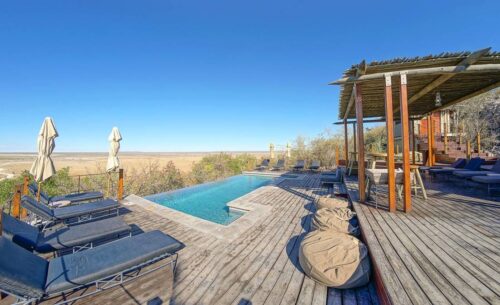 Dolomite Camp Etosha National Park Piscina e terrazza