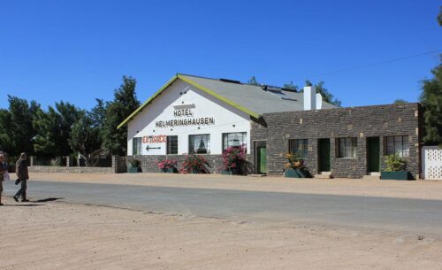 Ingresso dell'Hotel Helmeringhausen e dell'Hotel Guestfarm